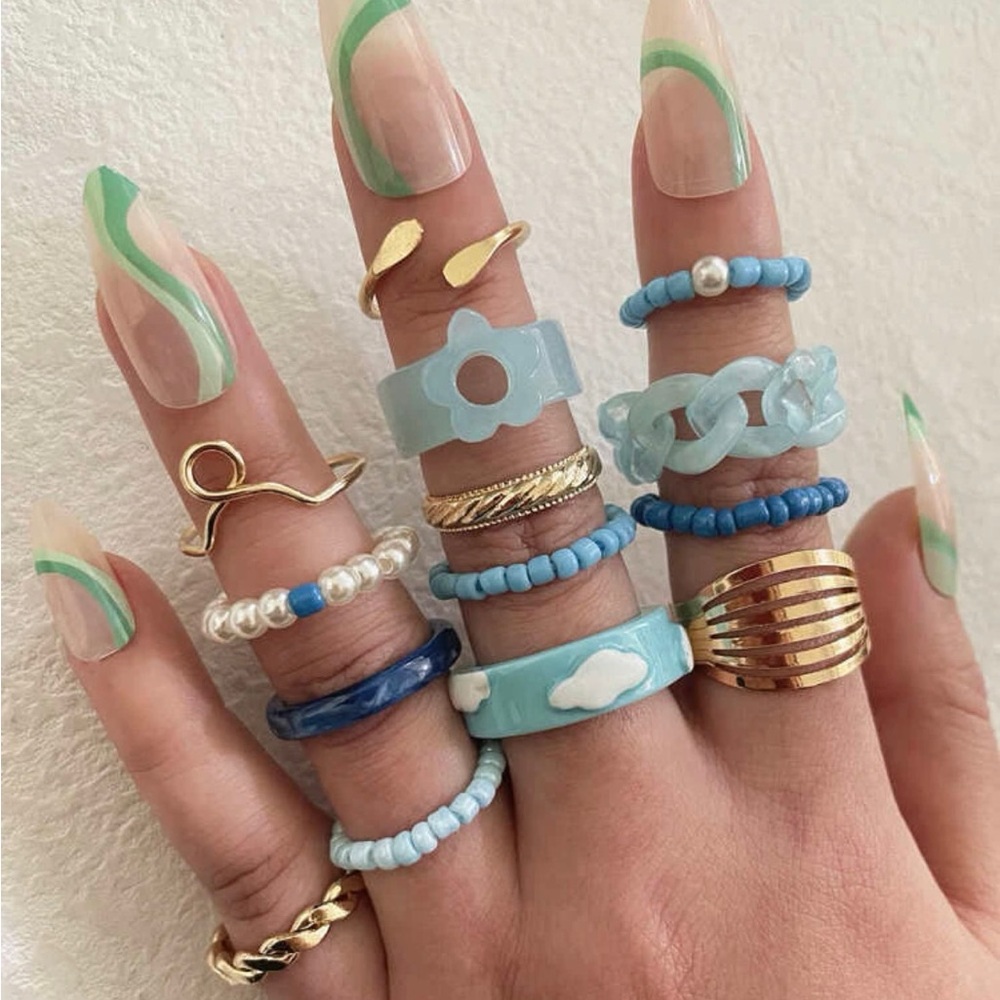 🟥Aesthetic Ring Set